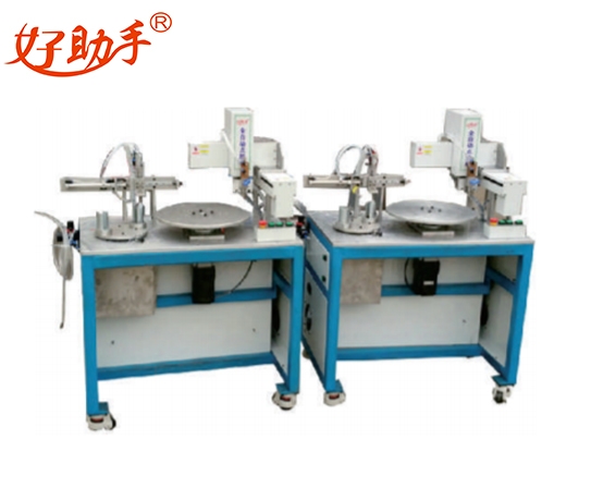 Automatic dispensing and assembly machine